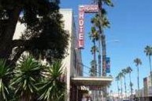 Dolphin Hotel Oceanside Image