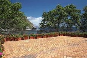 Hotel Dom Pedro Baia Club voted 2nd best hotel in Machico