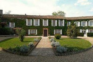 Domaine du Chatelard voted  best hotel in Dirac