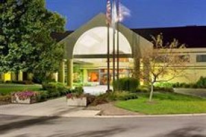 DoubleTree Suites by Hilton Dayton South voted 2nd best hotel in Miamisburg