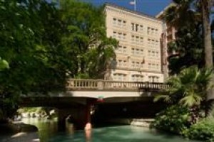 Drury Inn & Suites Riverwalk Image
