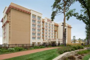 Drury Inn & Suites West Des Moines Image