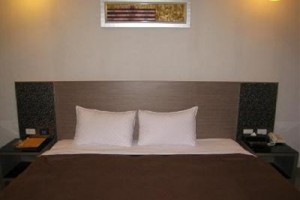 E Sun Villa Hotel Image