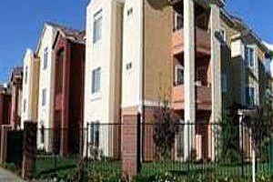 Eaglewood Apartments Image