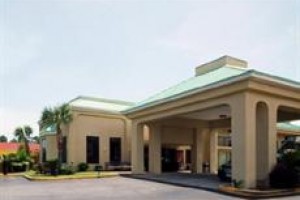 Econo Lodge Inn & Suites Gulfport Image