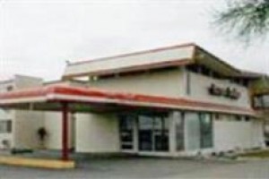 Econo Lodge Minneapolis Image