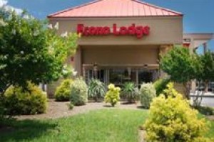 Econo Lodge Takoma Park Image