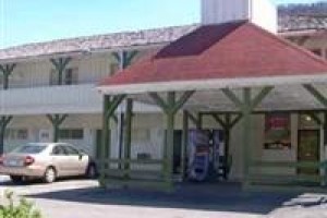 Economy Inn Bluefield Image