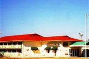 Economy Inn Conway Image