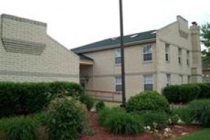 Economy Inn Cuyahoga Falls Image