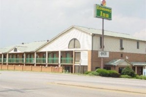 Economy Inn Statesville Image