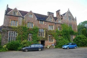 Edenbridge Castle Hotel Image