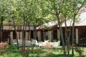 Hotel El Rancho voted  best hotel in Torrecaballeros