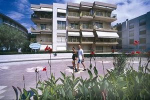 Els Pins II Apartments Cambrils Image