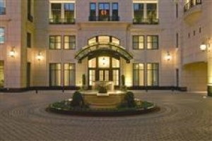 Waldorf Astoria Chicago voted  best hotel in Chicago