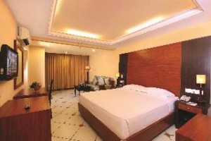 Emarald Hotel Kochi Image