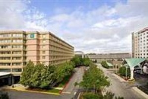 Embassy Suites Chicago O'Hare Rosemont Image