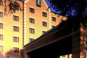 Embassy Suites Hotel Dallas - Near The Galleria Image