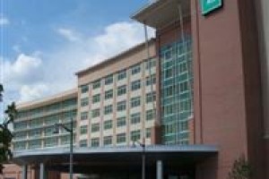 Embassy Suites Omaha-La Vista Image