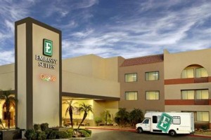 Embassy Suites Hotel Phoenix - Tempe voted 10th best hotel in Tempe