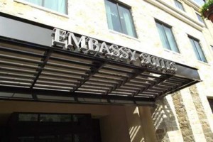 Embassy Suites Riverwalk Image