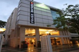 Emblem Hotel New Delhi Image