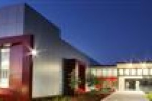 Endeavour Court Motor Inn Dubbo Image