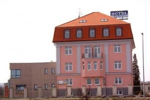 Europa Hotel Karlovac Image