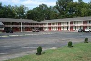 Executive Inn - Cheraw Image