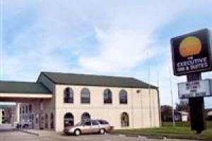 Executive Inn & Suites La Grange Image
