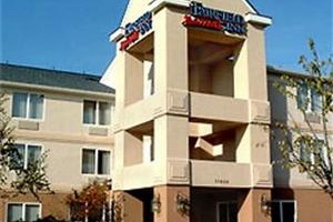 Fairfield Inn Portland Airport Image