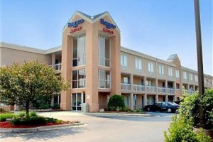 Fairfield Inn Detroit Troy / Madison Heights voted 3rd best hotel in Madison Heights 