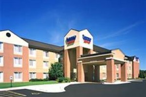 Fairfield Inn & Suites Madison West Middleton voted 4th best hotel in Middleton