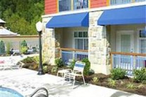 Fairfield Inn & Suites Gatlinburg North voted 9th best hotel in Gatlinburg