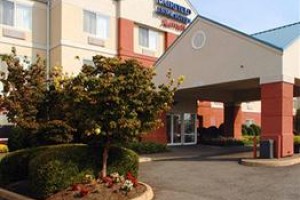 Fairfield Inn Potomac Mills Woodbridge voted 5th best hotel in Woodbridge 