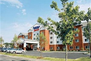 Fairfield Inn & Suites Saratoga Malta Image