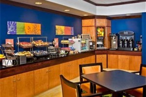 Fairfield Inn & Suites Seattle Bremerton Image