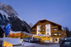 Falkensteiner Alpenresidenz Spa & Hotel Rasen-Antholz Image