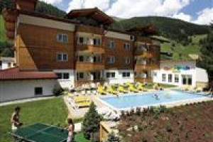 Family Resort Kröller Kinder and Reithotel Gerlos Image