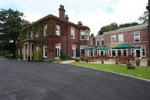 Farington Lodge Preston voted 6th best hotel in Preston