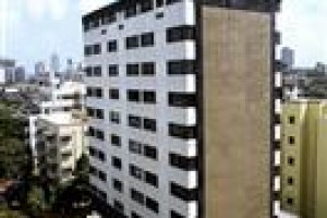 Fariyas Hotel Mumbai Image