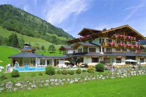 Feriendorf Ponyhof Hotel Fusch an der Grossglocknerstrasse Image