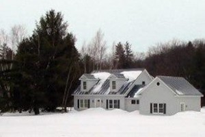 Fiddler's Green Inn Image