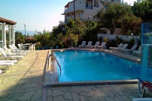 Filia Studios & Apartments Image