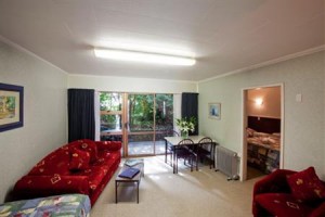 Flamingo Motel New Plymouth Image