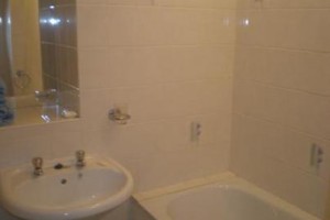 Flat 5 Central Cardiff Image
