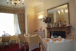 Flockton Villa Image