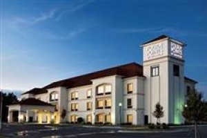 Four Points Hotel Savannah Airport Garden City Image