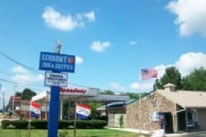 Freeway Motel Ashtabula Image
