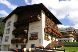 Fruhstuckspension & Appartements Zaferna Image
